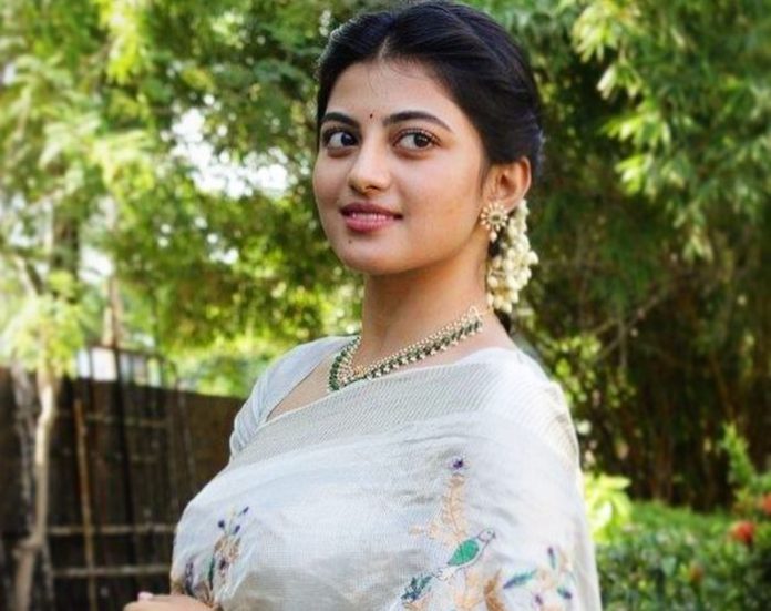 kayal anandhi