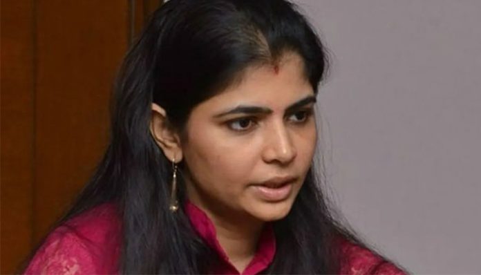 chinmayi-01